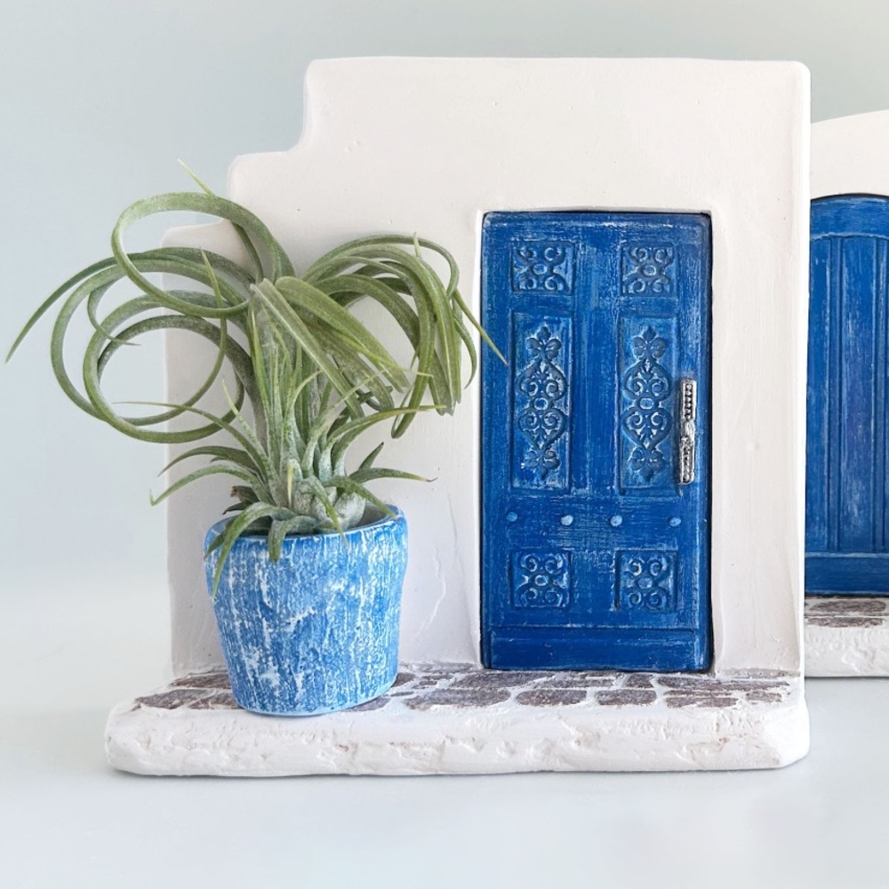 PERFECT LITTLE GIFT!! ThePottedDoor Blue and White Wall Decor with Mini Pot
